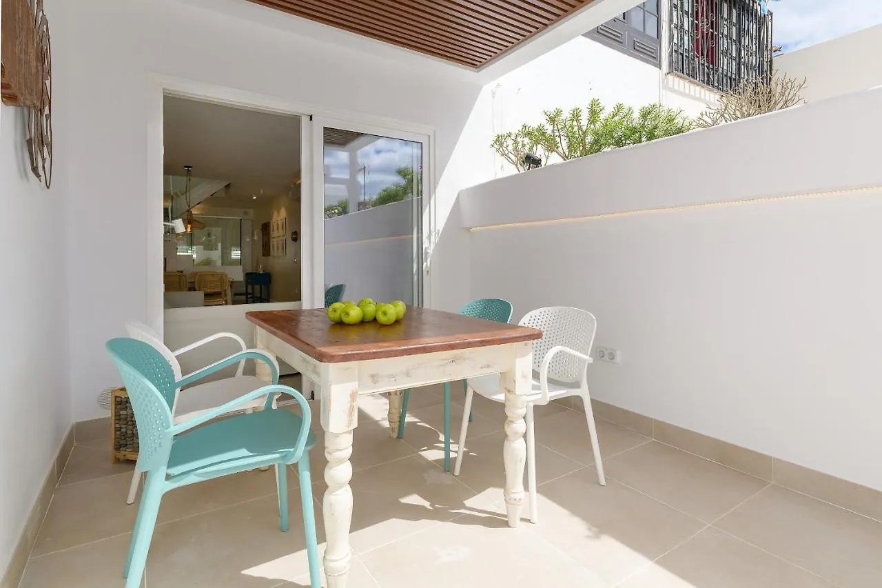 プエルト・デル・カルメンCasa Felicidad, Vista Mar - Sea Viewsアパートメント プエルト・デル・カルメン